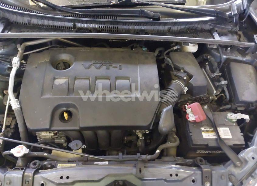 Photo 10 of 2017 Toyota Corolla LE (VIN 2T1BURHE9HC810567)