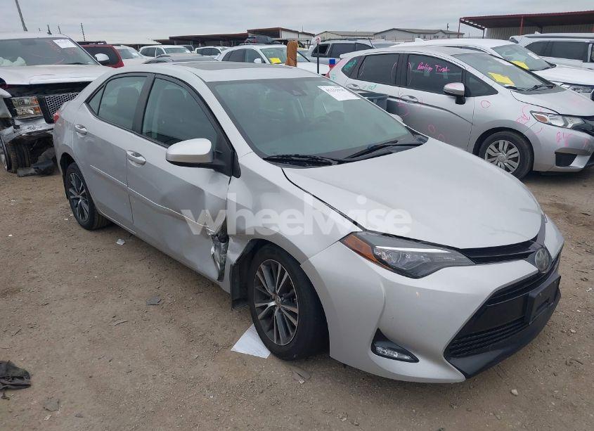 2017 Toyota Corolla L/LE/XLE/SE/XSE (VIN 2T1BURHE9HC822458) main photo