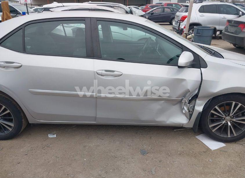 Photo 13 of 2017 Toyota Corolla L/LE/XLE/SE/XSE (VIN 2T1BURHE9HC822458)