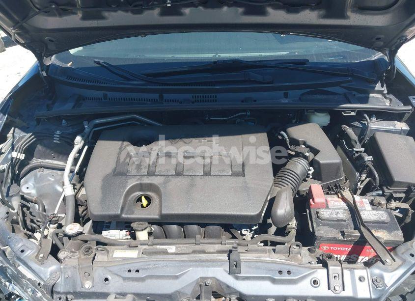 Photo 10 of 2017 Toyota Corolla LE (VIN 2T1BURHE9HC829121)