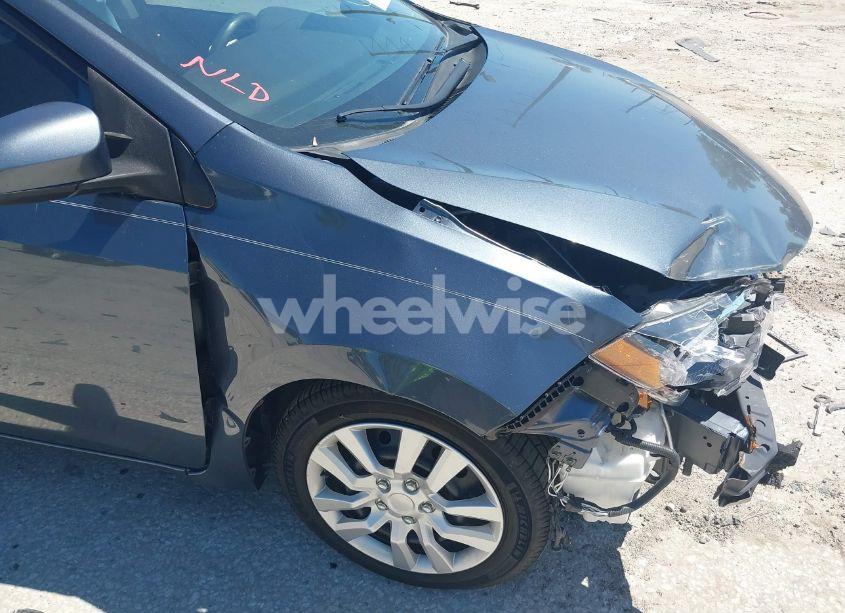 Photo 17 of 2017 Toyota Corolla LE (VIN 2T1BURHE9HC829121)