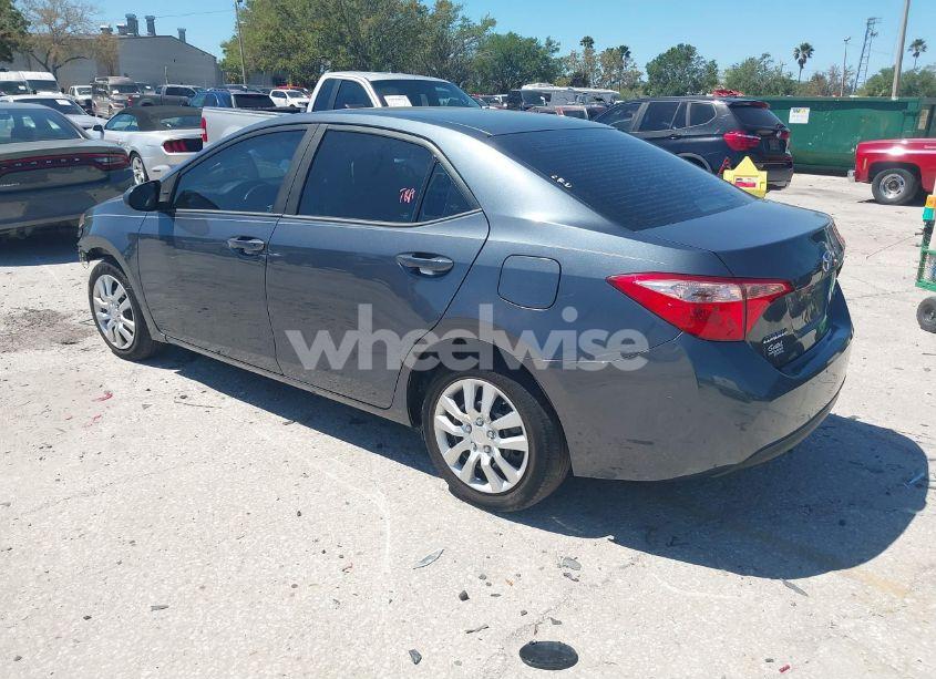 Photo 3 of 2017 Toyota Corolla LE (VIN 2T1BURHE9HC829121)