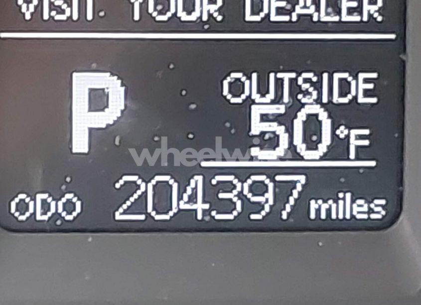 Photo 15 of 2017 Toyota Corolla LE (VIN 2T1BURHE9HC845142)