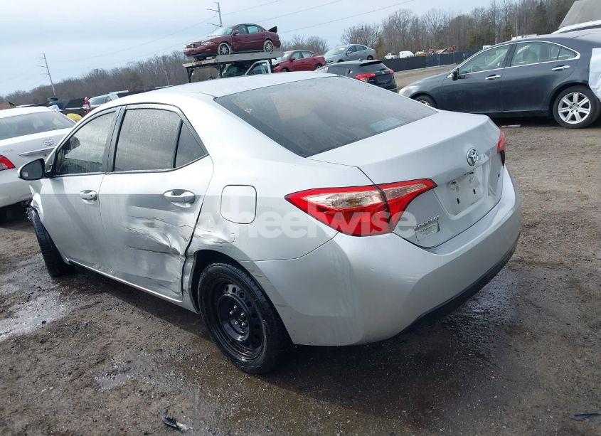 Photo 3 of 2017 Toyota Corolla LE (VIN 2T1BURHE9HC845142)