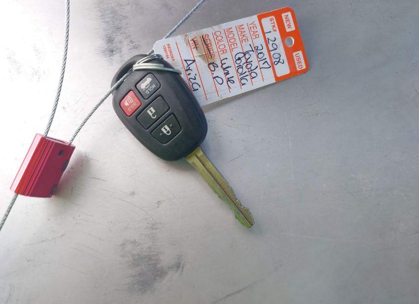 Photo 11 of 2017 Toyota Corolla LE (VIN 2T1BURHE9HC852964)