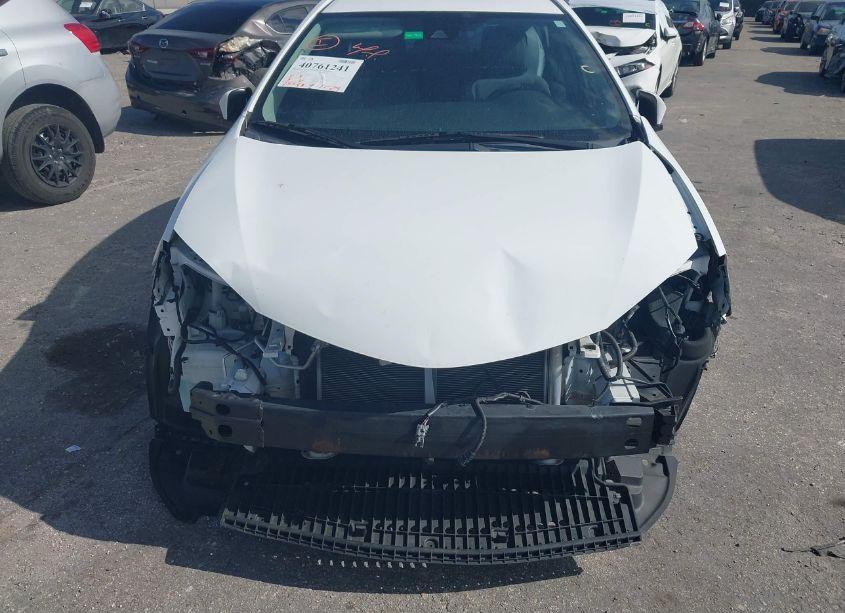 Photo 6 of 2017 Toyota Corolla LE (VIN 2T1BURHE9HC852964)