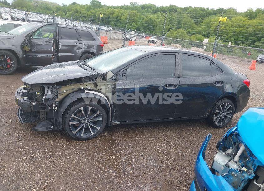 Photo 15 of 2017 Toyota Corolla SE (VIN 2T1BURHE9HC884104)