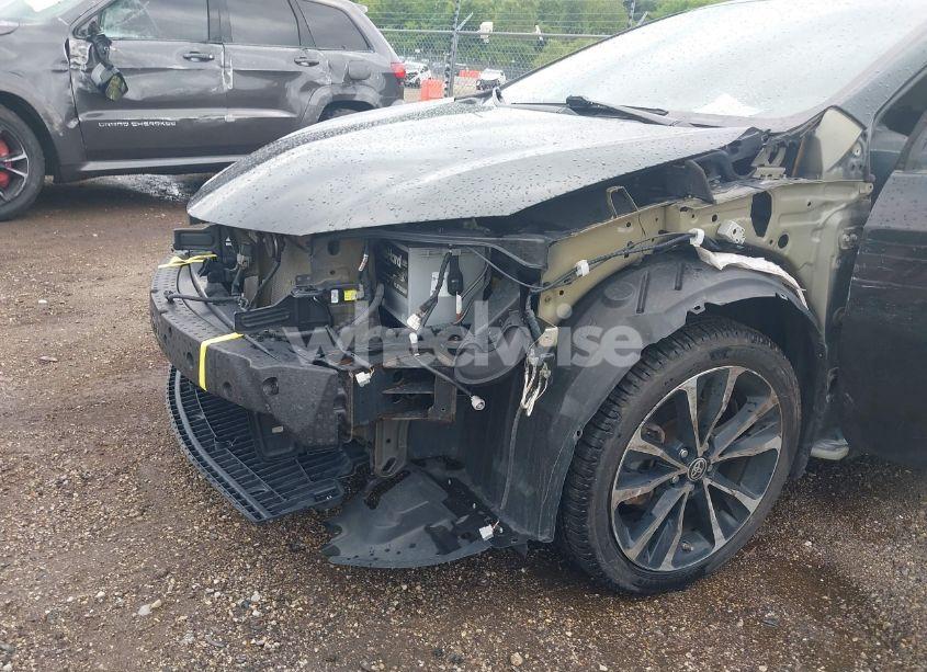 Photo 6 of 2017 Toyota Corolla SE (VIN 2T1BURHE9HC884104)