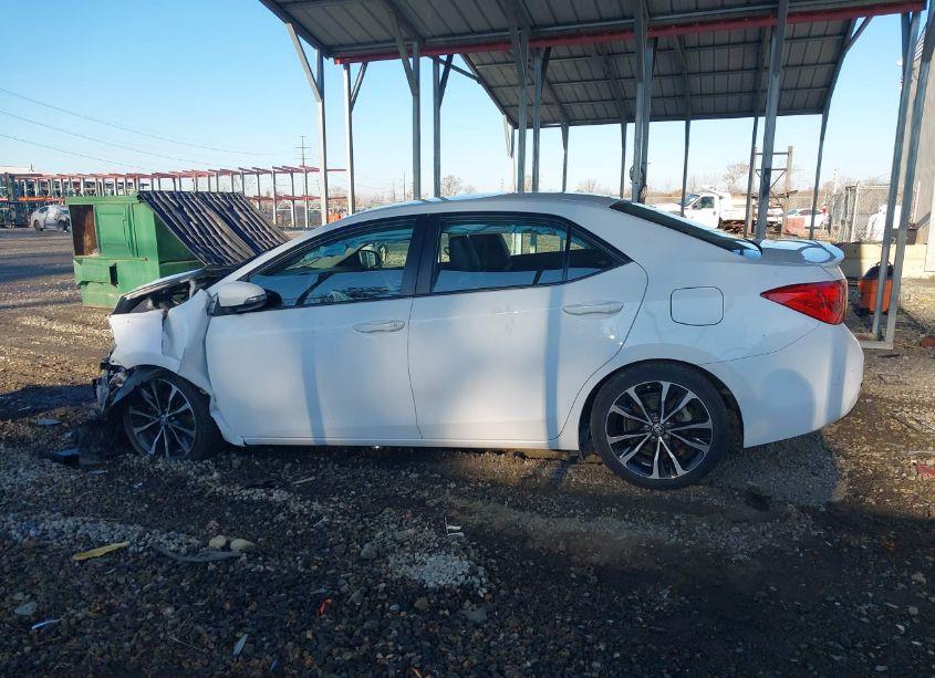 Photo 14 of 2017 Toyota Corolla SE (VIN 2T1BURHE9HC892462)