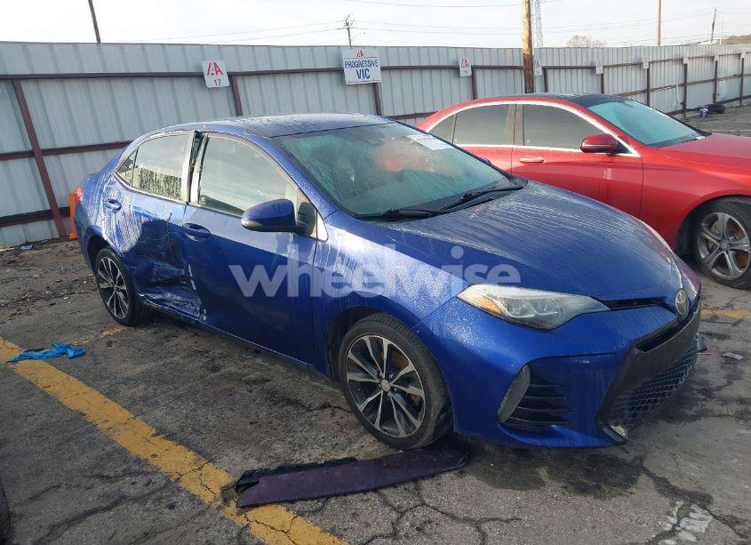 2017 Toyota Corolla SE (VIN 2T1BURHE9HC894941) main photo