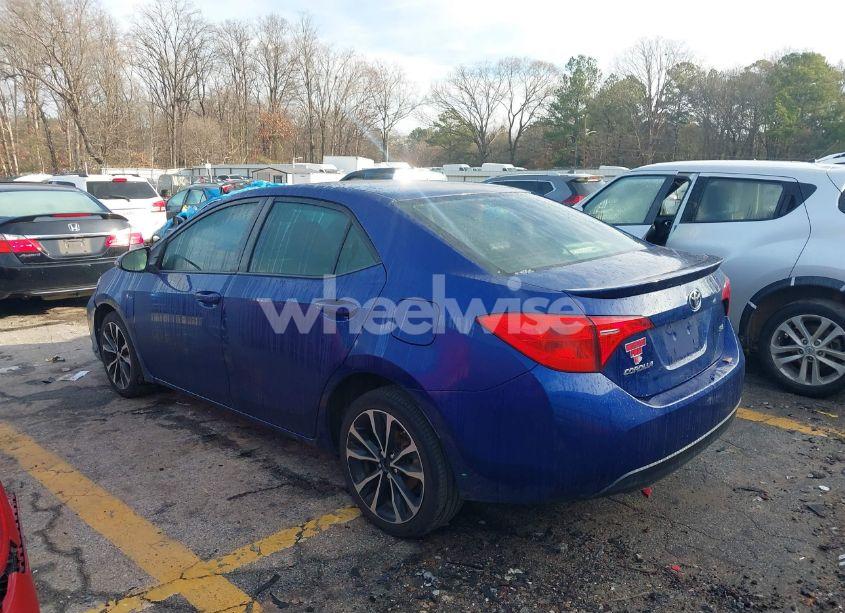 Photo 3 of 2017 Toyota Corolla SE (VIN 2T1BURHE9HC894941)