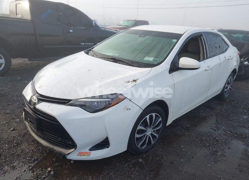 Photo 2 of 2017 Toyota Corolla LE (VIN 2T1BURHE9HC896012)