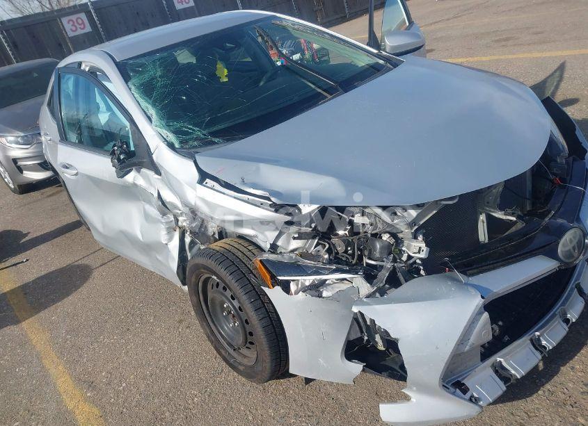 Photo 6 of 2017 Toyota Corolla LE (VIN 2T1BURHE9HC927436)