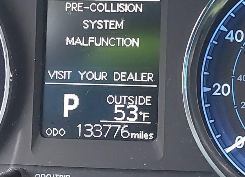 Photo 15 of 2017 Toyota Corolla LE (VIN 2T1BURHE9HC930448)