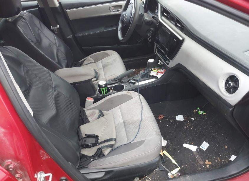 Photo 5 of 2017 Toyota Corolla LE (VIN 2T1BURHE9HC930448)