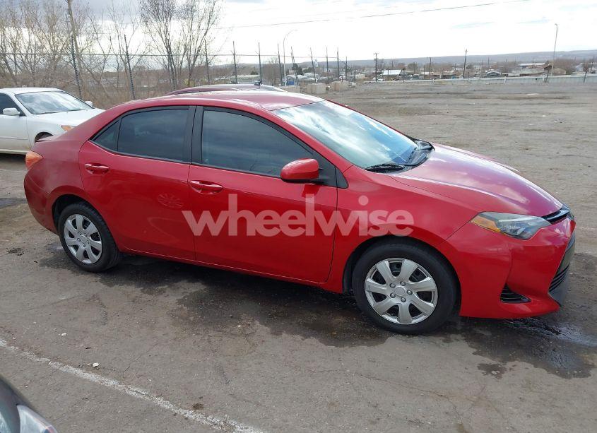 Photo 13 of 2017 Toyota Corolla LE (VIN 2T1BURHE9HC951817)