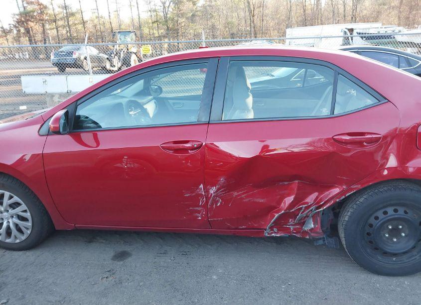 Photo 15 of 2017 Toyota Corolla LE (VIN 2T1BURHE9HC951994)