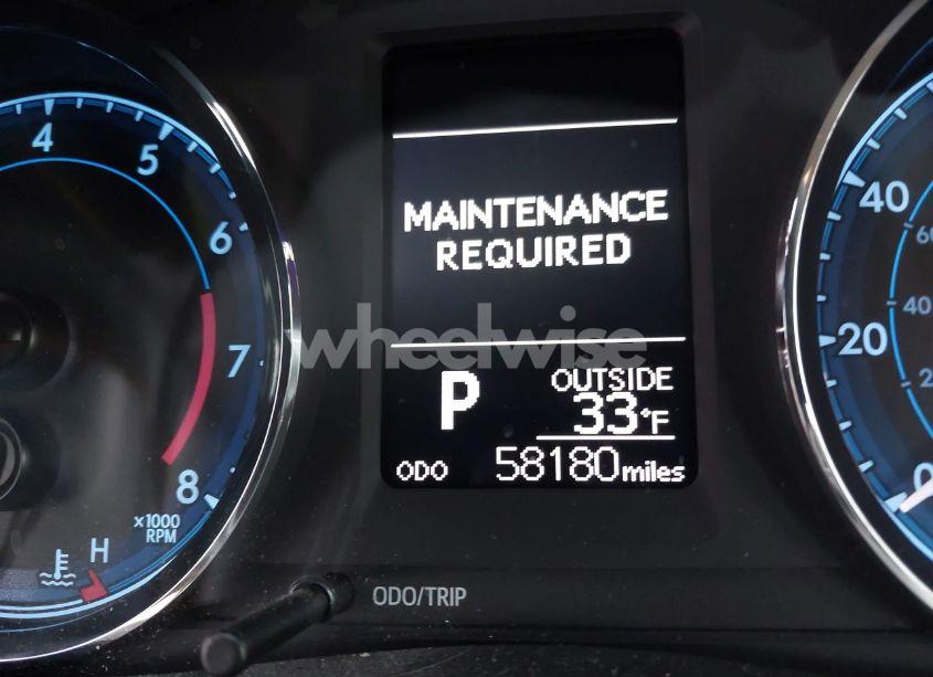 Photo 16 of 2017 Toyota Corolla LE (VIN 2T1BURHE9HC954121)