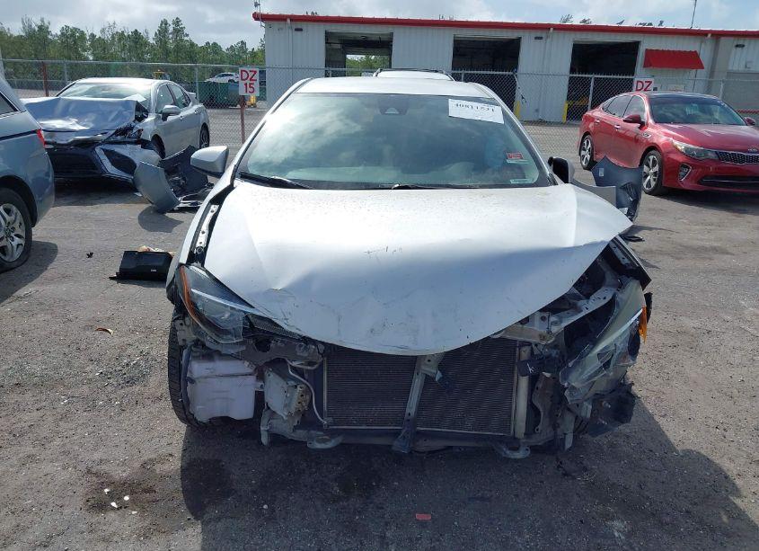 Photo 12 of 2017 Toyota Corolla L (VIN 2T1BURHE9HC959402)