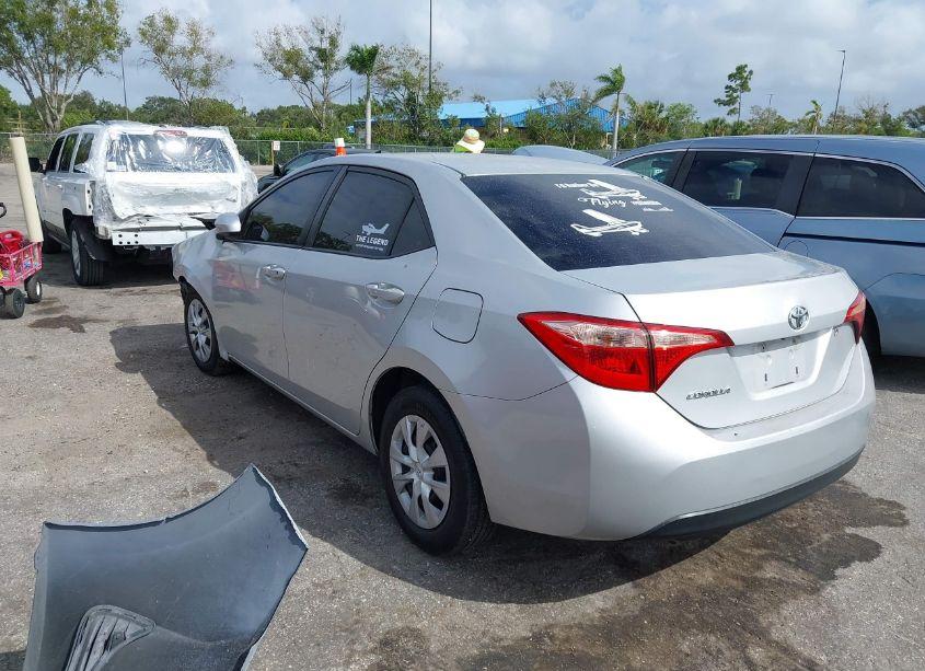 Photo 3 of 2017 Toyota Corolla L (VIN 2T1BURHE9HC959402)