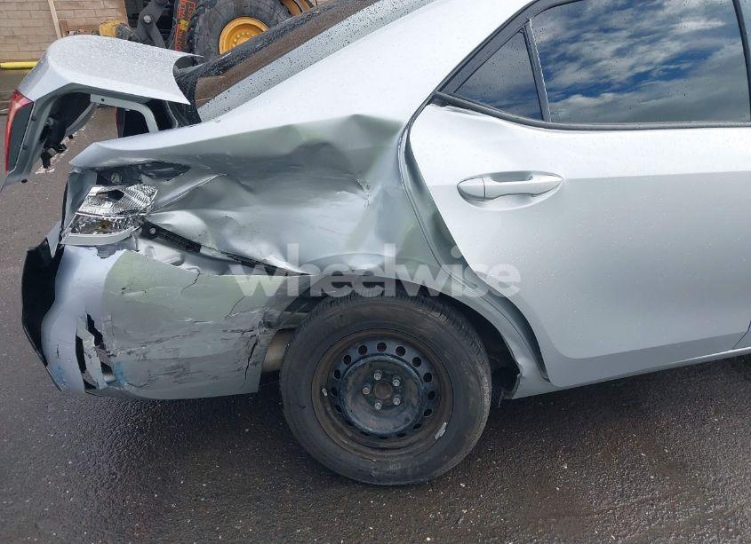 Photo 6 of 2017 Toyota Corolla L (VIN 2T1BURHE9HC959996)