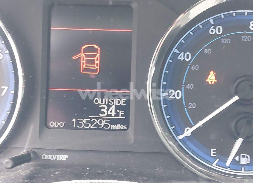 Photo 15 of 2017 Toyota Corolla LE (VIN 2T1BURHE9HC960176)