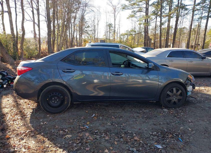 Photo 14 of 2018 Toyota Corolla LE (VIN 2T1BURHE9JC002239)