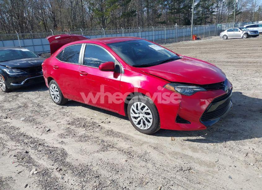 2018 Toyota Corolla LE (VIN 2T1BURHE9JC020238) main photo
