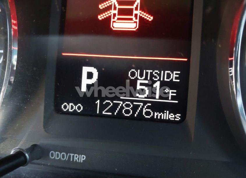 Photo 16 of 2018 Toyota Corolla LE (VIN 2T1BURHE9JC020238)