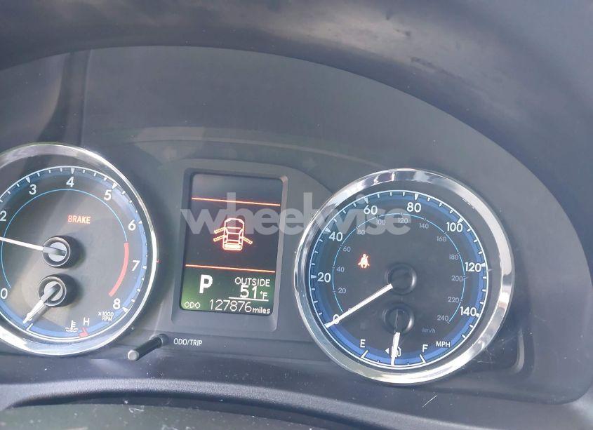 Photo 7 of 2018 Toyota Corolla LE (VIN 2T1BURHE9JC020238)