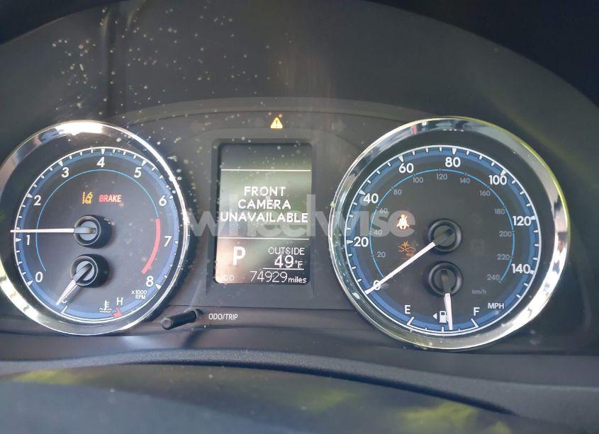 Photo 7 of 2018 Toyota Corolla LE (VIN 2T1BURHE9JC045365)