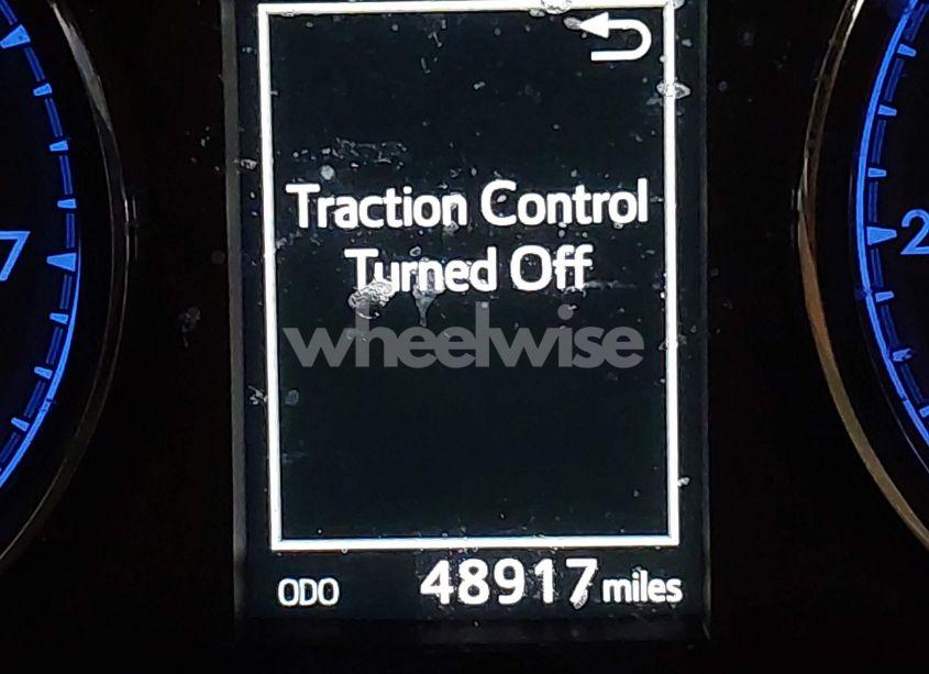 Photo 16 of 2018 Toyota Corolla SE (VIN 2T1BURHE9JC058312)