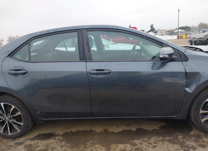 Photo 13 of 2018 Toyota Corolla SE (VIN 2T1BURHE9JC064174)