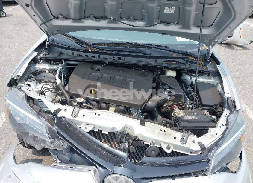 Photo 10 of 2018 Toyota Corolla LE (VIN 2T1BURHE9JC067155)