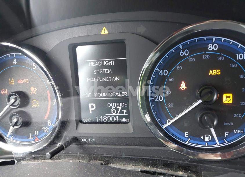 Photo 7 of 2018 Toyota Corolla LE (VIN 2T1BURHE9JC078723)