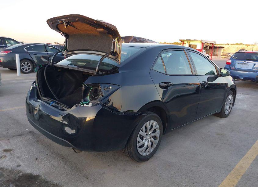 Photo 4 of 2018 Toyota Corolla LE (VIN 2T1BURHE9JC086076)