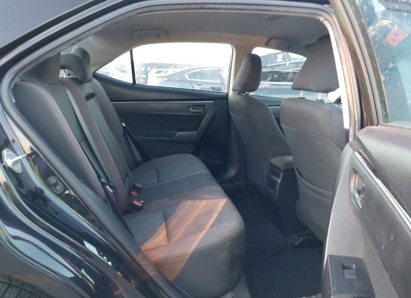 Photo 8 of 2018 Toyota Corolla LE (VIN 2T1BURHE9JC086076)