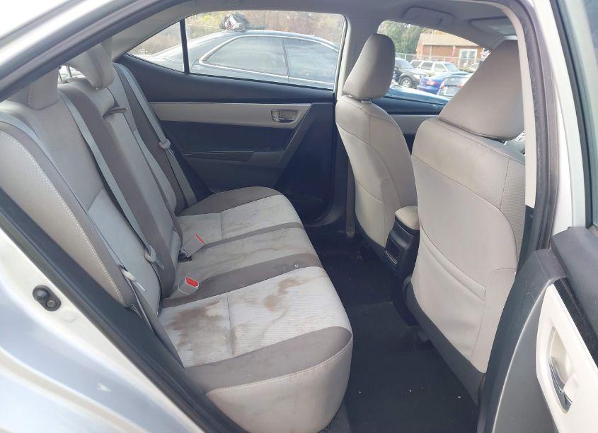 Photo 8 of 2018 Toyota Corolla LE (VIN 2T1BURHE9JC086725)