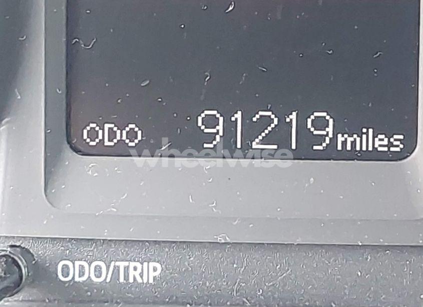 Photo 16 of 2018 Toyota Corolla LE (VIN 2T1BURHE9JC965125)