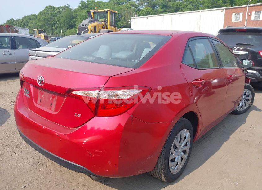 Photo 4 of 2018 Toyota Corolla LE (VIN 2T1BURHE9JC965125)