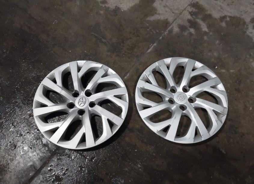 Photo 12 of 2018 Toyota Corolla LE (VIN 2T1BURHE9JC971099)