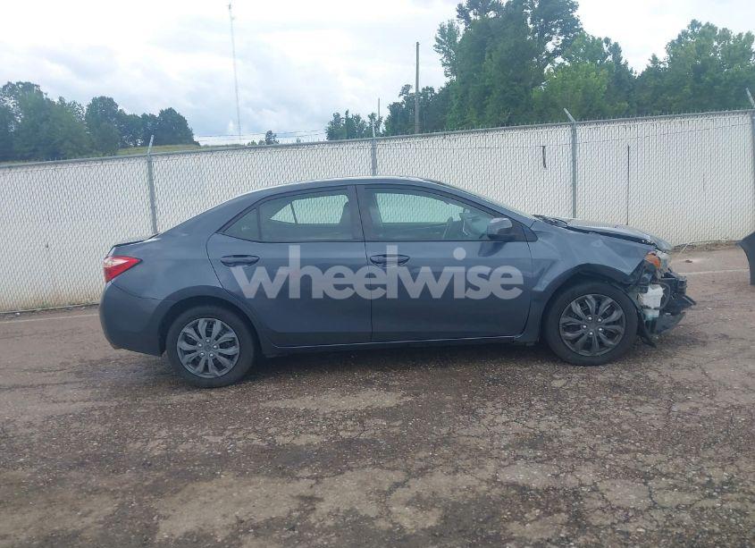 Photo 14 of 2018 Toyota Corolla LE (VIN 2T1BURHE9JC973564)