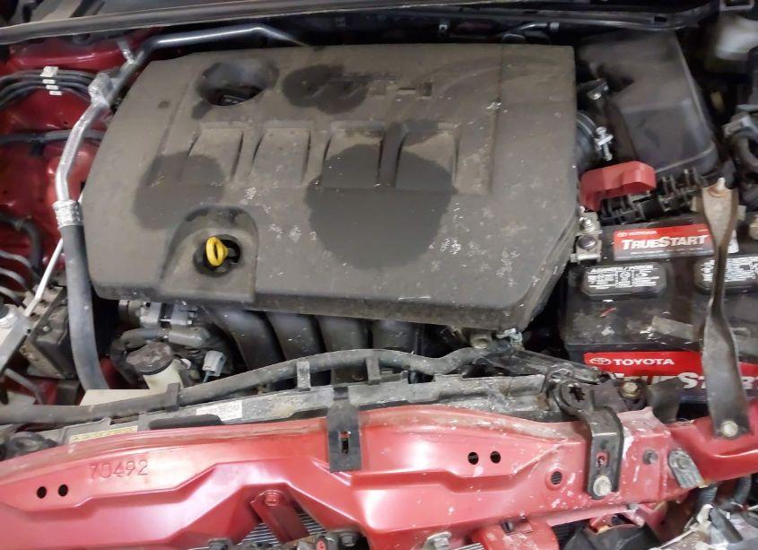 Photo 10 of 2018 Toyota Corolla SE (VIN 2T1BURHE9JC989845)