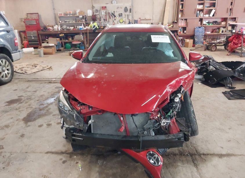 Photo 13 of 2018 Toyota Corolla SE (VIN 2T1BURHE9JC989845)