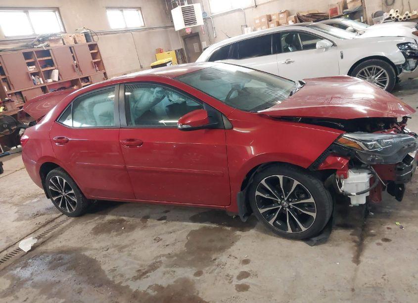 Photo 14 of 2018 Toyota Corolla SE (VIN 2T1BURHE9JC989845)