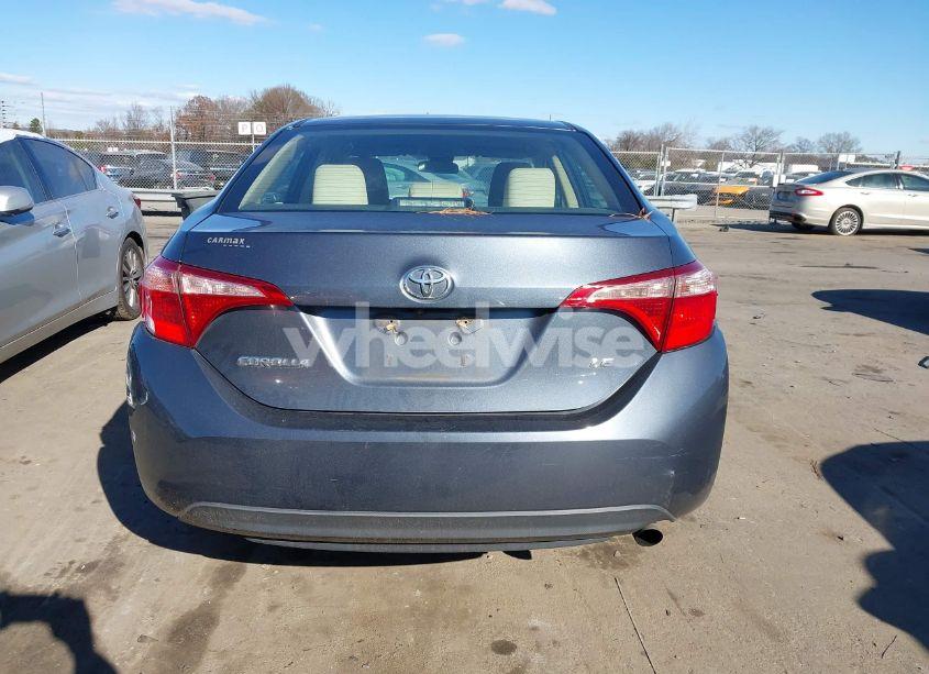 Photo 16 of 2018 Toyota Corolla LE (VIN 2T1BURHE9JC995063)