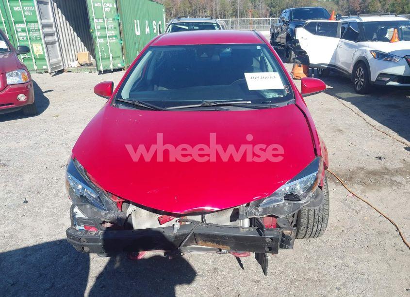 Photo 13 of 2019 Toyota Corolla LE (VIN 2T1BURHE9KC149484)