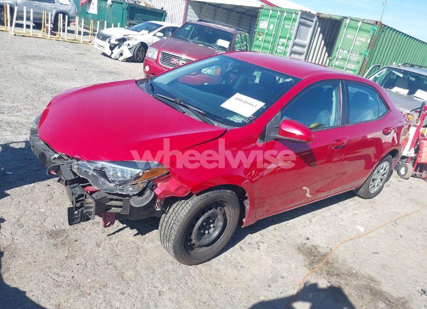 Photo 2 of 2019 Toyota Corolla LE (VIN 2T1BURHE9KC149484)