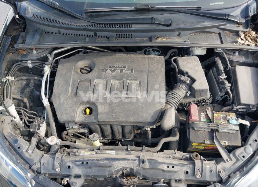 Photo 10 of 2019 Toyota Corolla LE (VIN 2T1BURHE9KC150649)