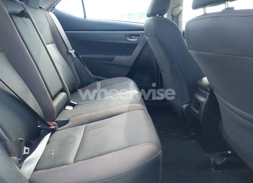 Photo 8 of 2019 Toyota Corolla LE (VIN 2T1BURHE9KC150649)
